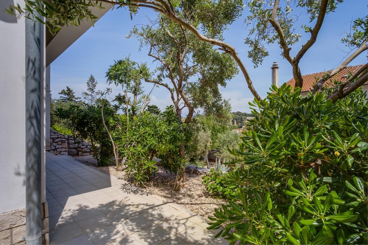 Villa Alma Veli Losinj Exterior photo