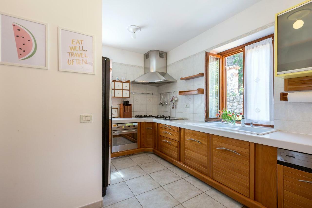 Villa Alma Veli Losinj Exterior photo